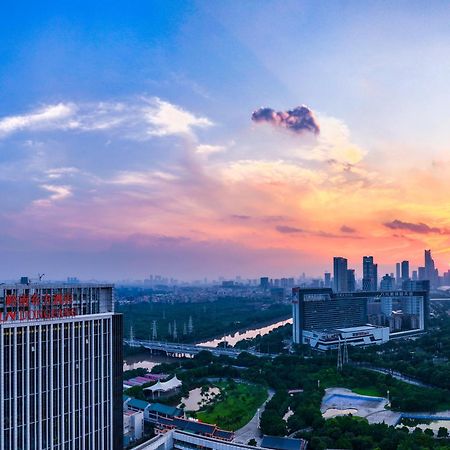 Guangzhou Pazhou Ln Dongfang Hotel Exterior photo