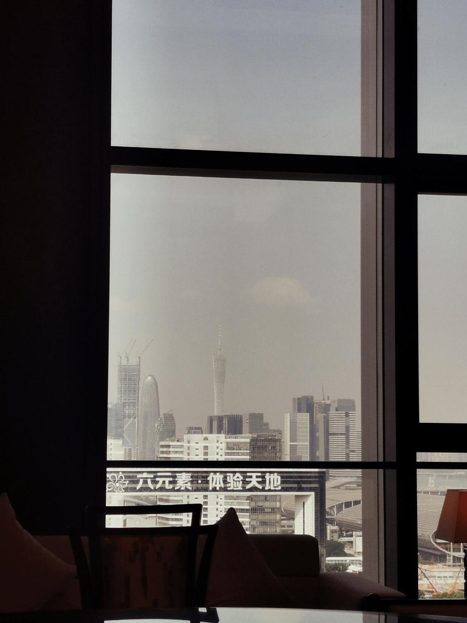Guangzhou Pazhou Ln Dongfang Hotel Exterior photo