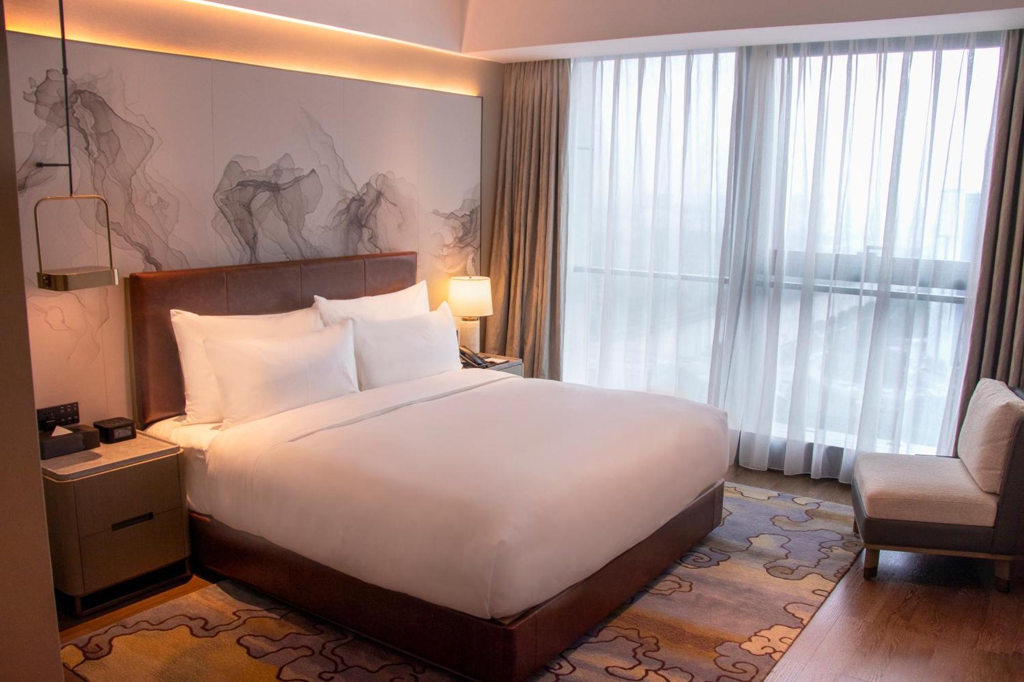 Guangzhou Pazhou Ln Dongfang Hotel Exterior photo