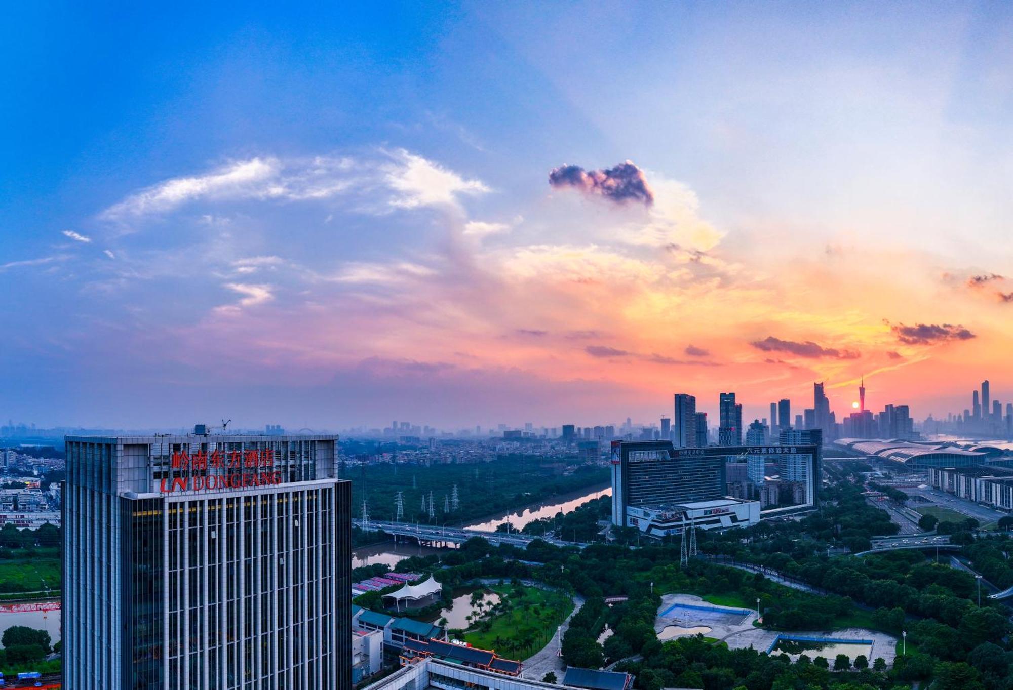 Guangzhou Pazhou Ln Dongfang Hotel Exterior photo